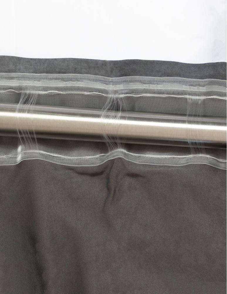 Έτοιμη ραμμένη κουρτίνα με τρέσα (200x290) - Velour Suet ανθρακί αδιάφανη με ειδική τρέσα διπλής τοποθέτησης
